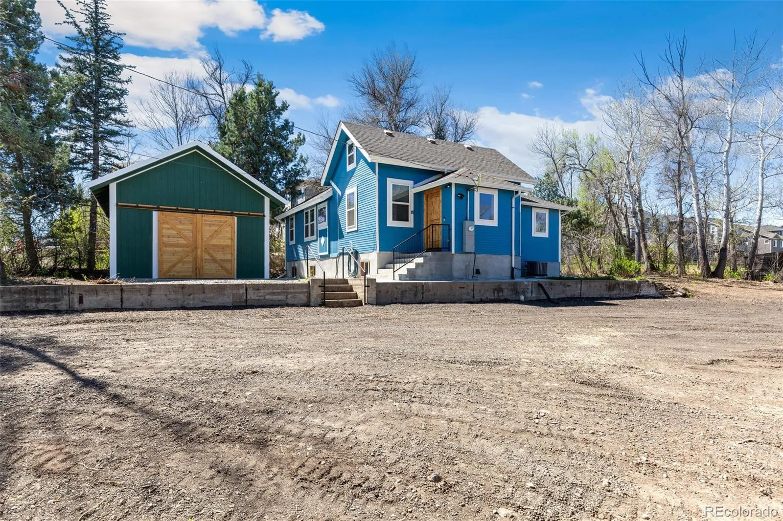 905 Welch Street Golden CO 80401 MLS #REC3445809 04272026225506 1600 4