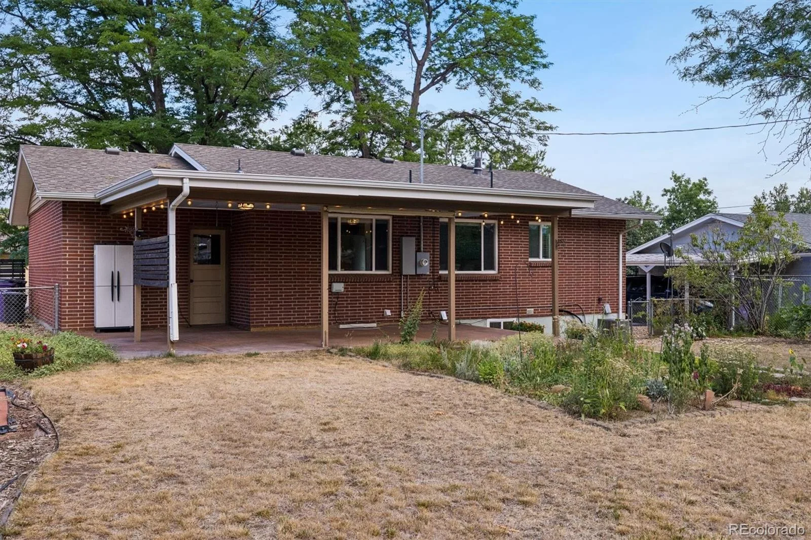 2811 S Yates Street Denver CO 80236 | MLS #REC3445856 07242026155546 1600 25
