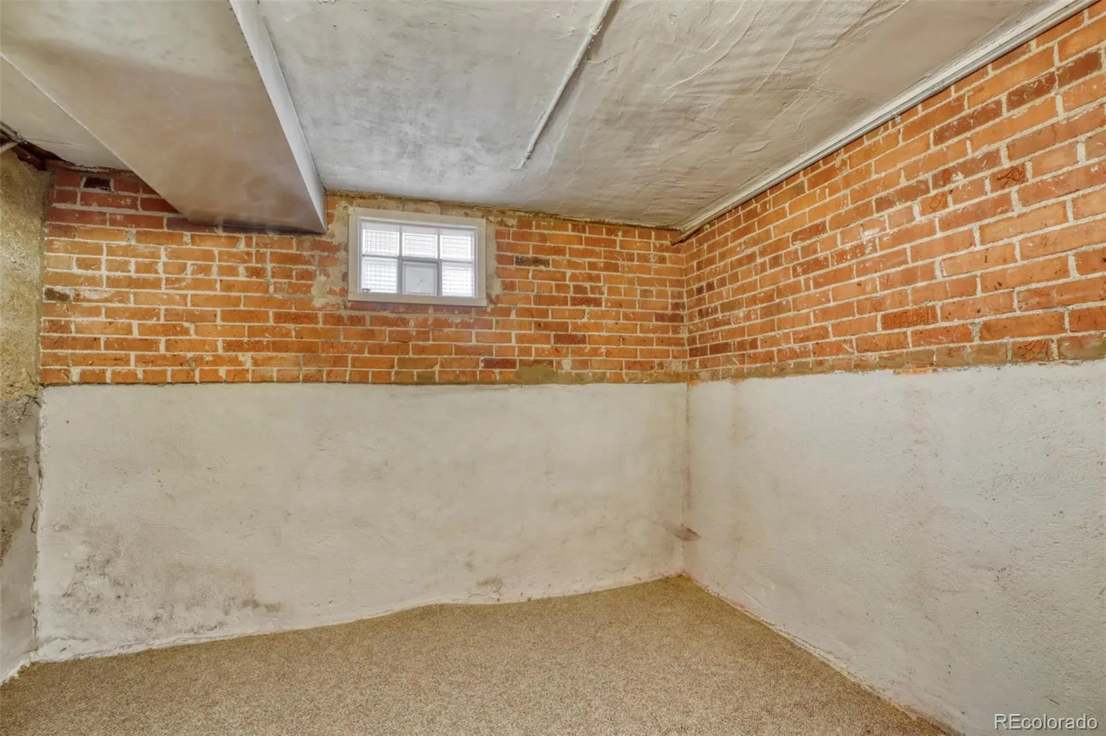 04152026193900 1600 23