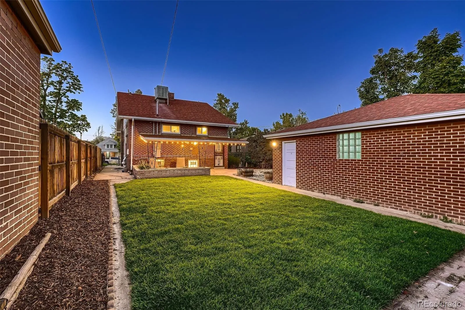 04152026193900 1600 28