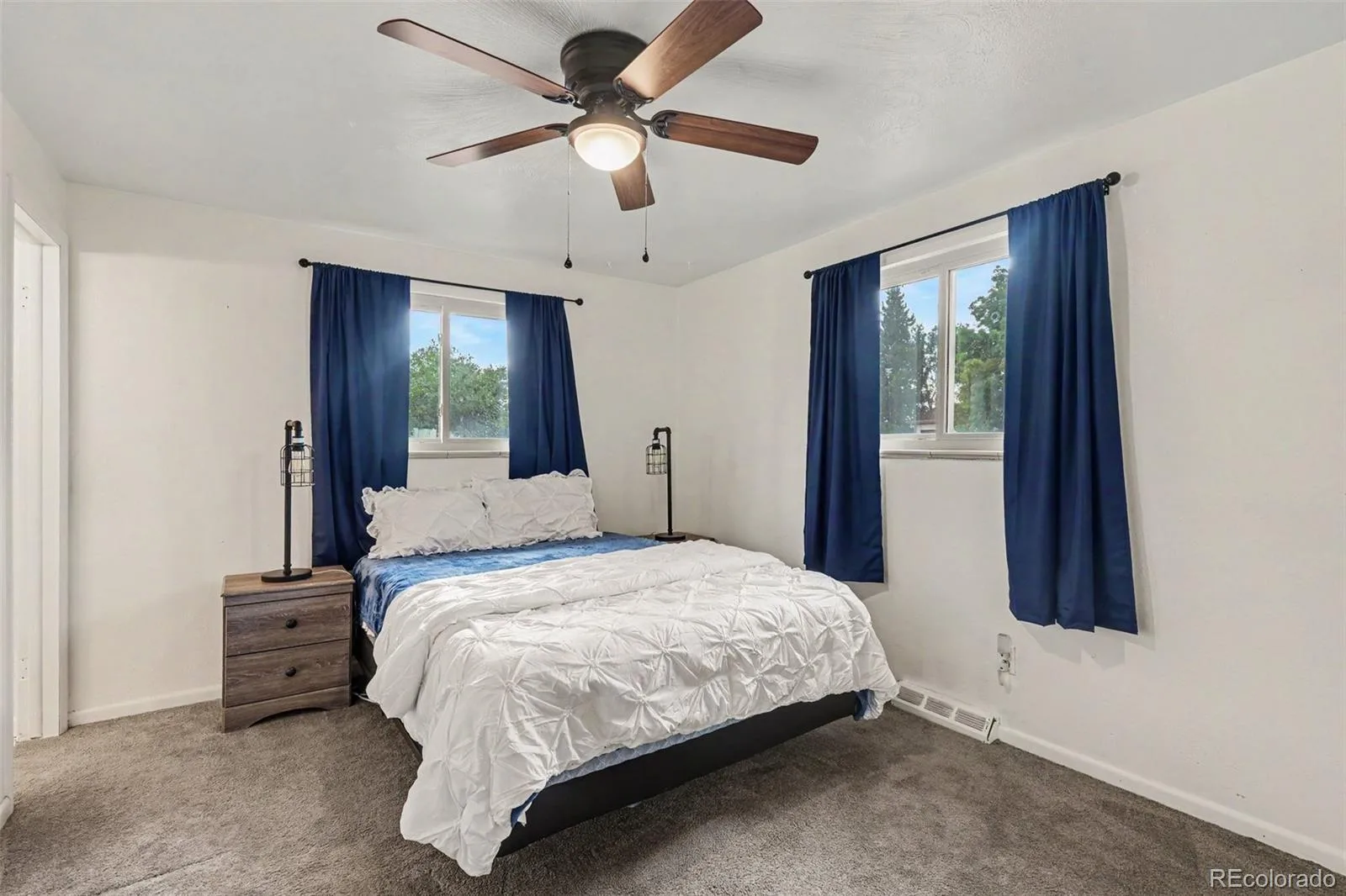 933 Nelson Street Lakewood CO 80215 | MLS #REC3449415 07152026072717 1600 14