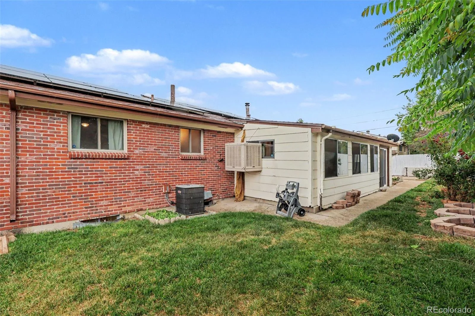 933 Nelson Street Lakewood CO 80215 | MLS #REC3449415 07152026072717 1600 28