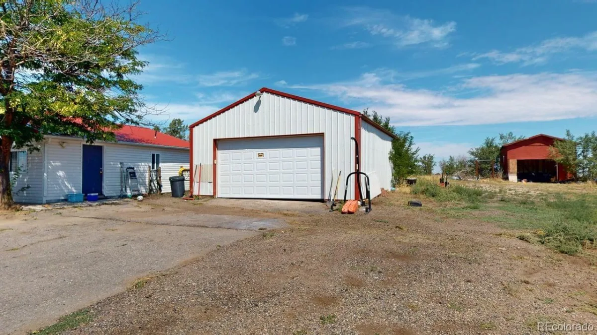 6138 S County Road 181 Byers CO 80103 | MLS #REC3450538 08252026034353 1200 2