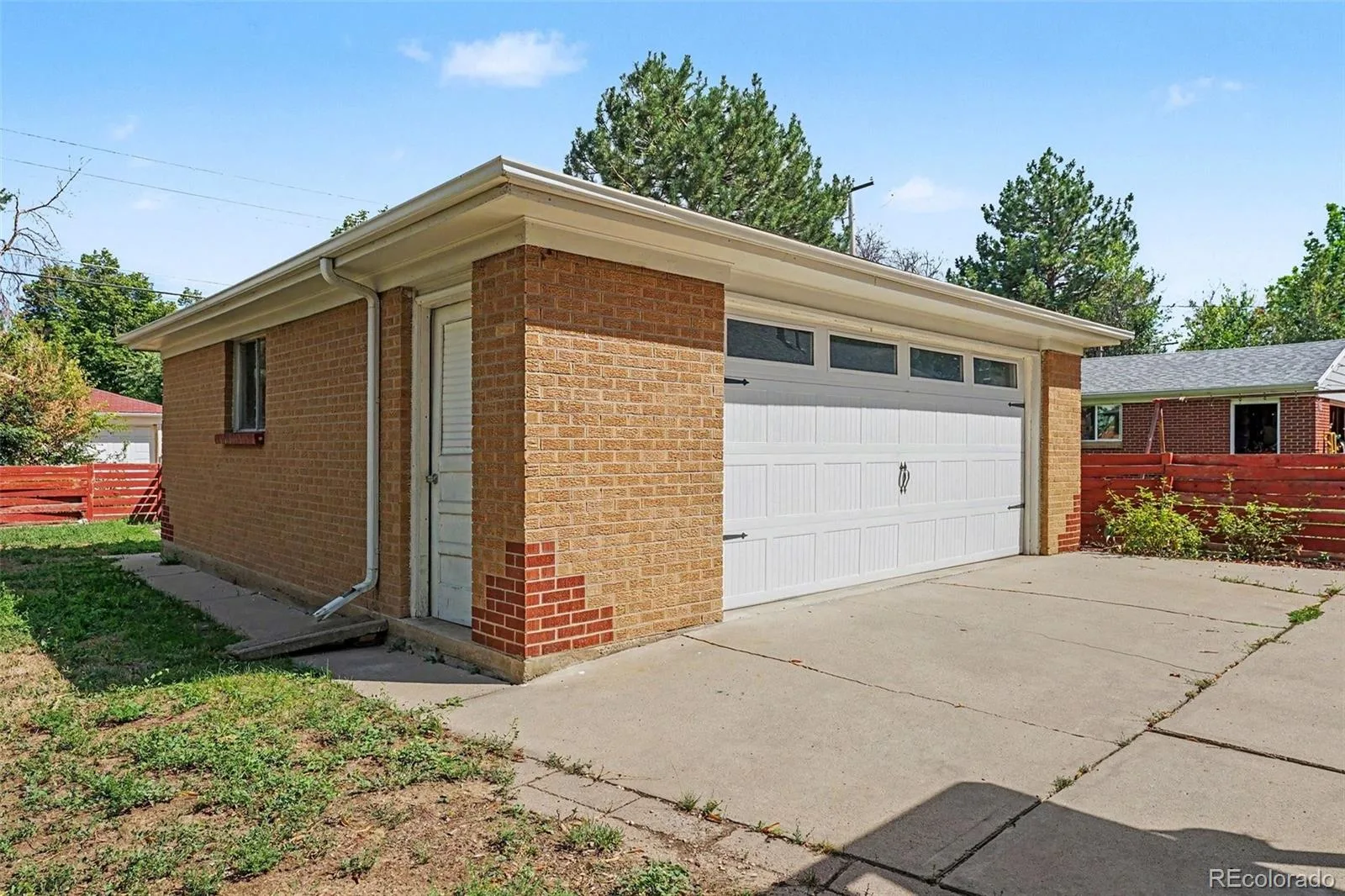 2370 Kingston Street Aurora CO 80010 | MLS #REC3450709 08282026185834 1600 3