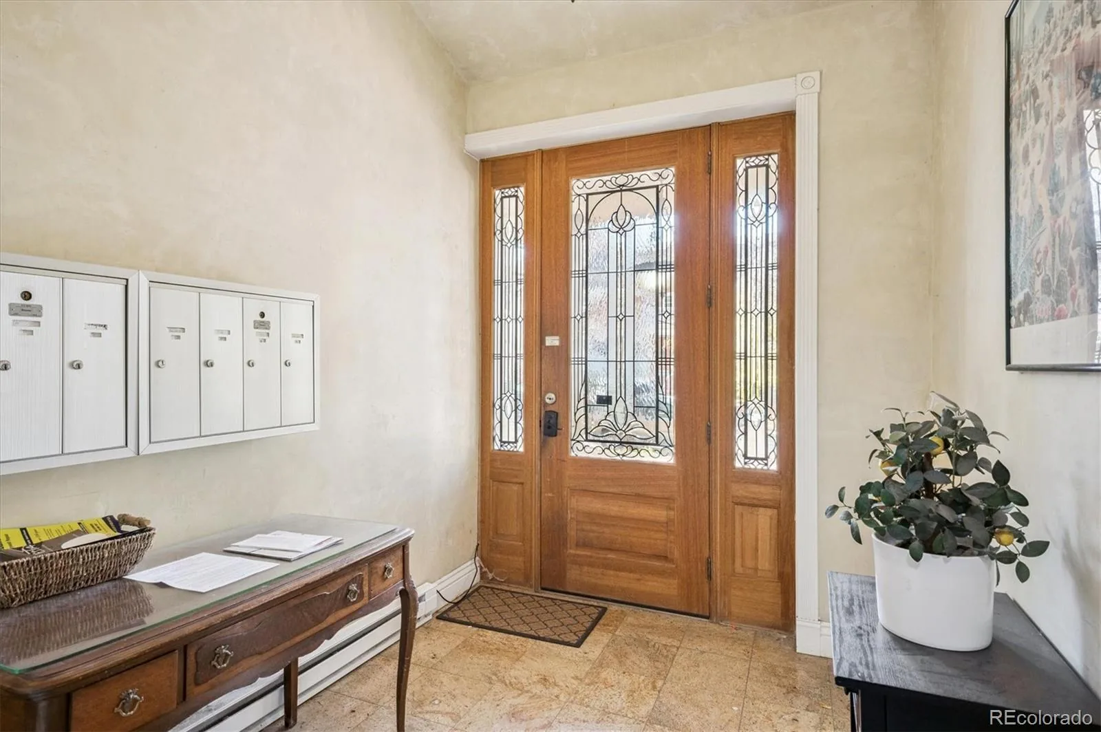 1750 Gaylord Street #A Denver CO 80206 | MLS #REC3451574 09232026082027 1600 1