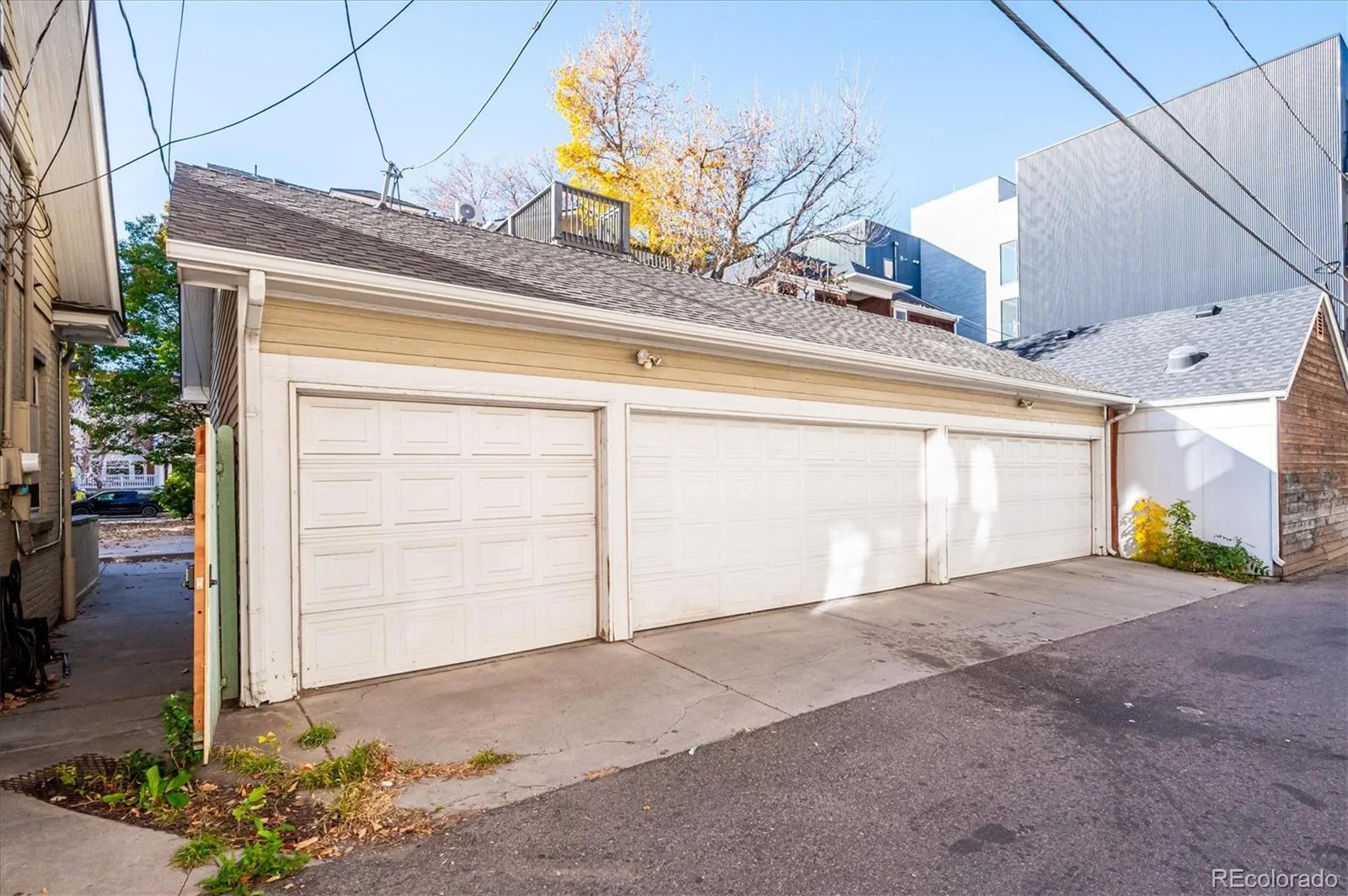 1750 Gaylord Street #A Denver CO 80206 | MLS #REC3451574 09232026082027 1600 34