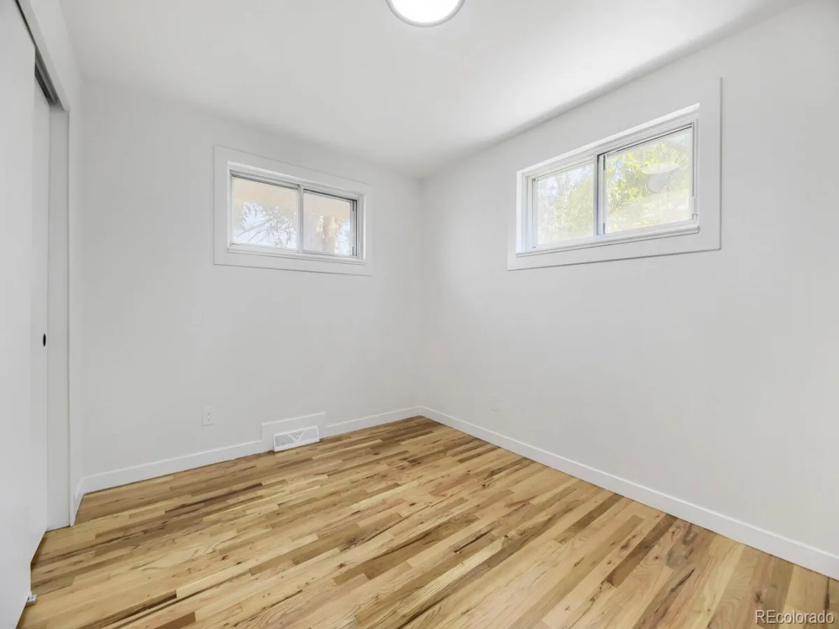 900 S Yarrow Street Lakewood CO 80226 | MLS #REC3451878 06152026192203 1200 25