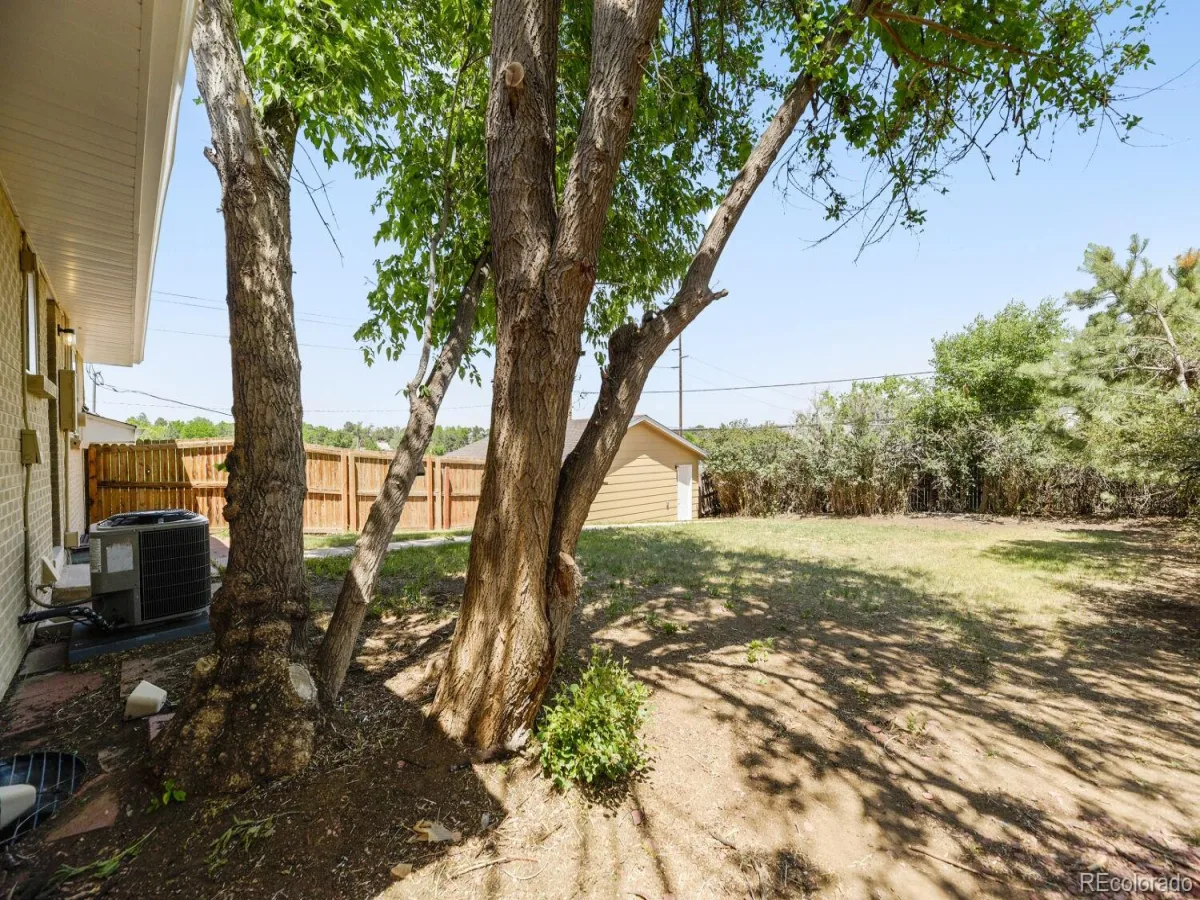 900 S Yarrow Street Lakewood CO 80226 | MLS #REC3451878 06152026192203 1200 37