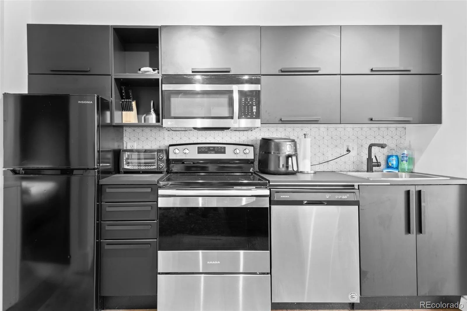 1140 N Downing Street #305 Denver CO 80218 | MLS #REC3454305 08212026153048 1600 11