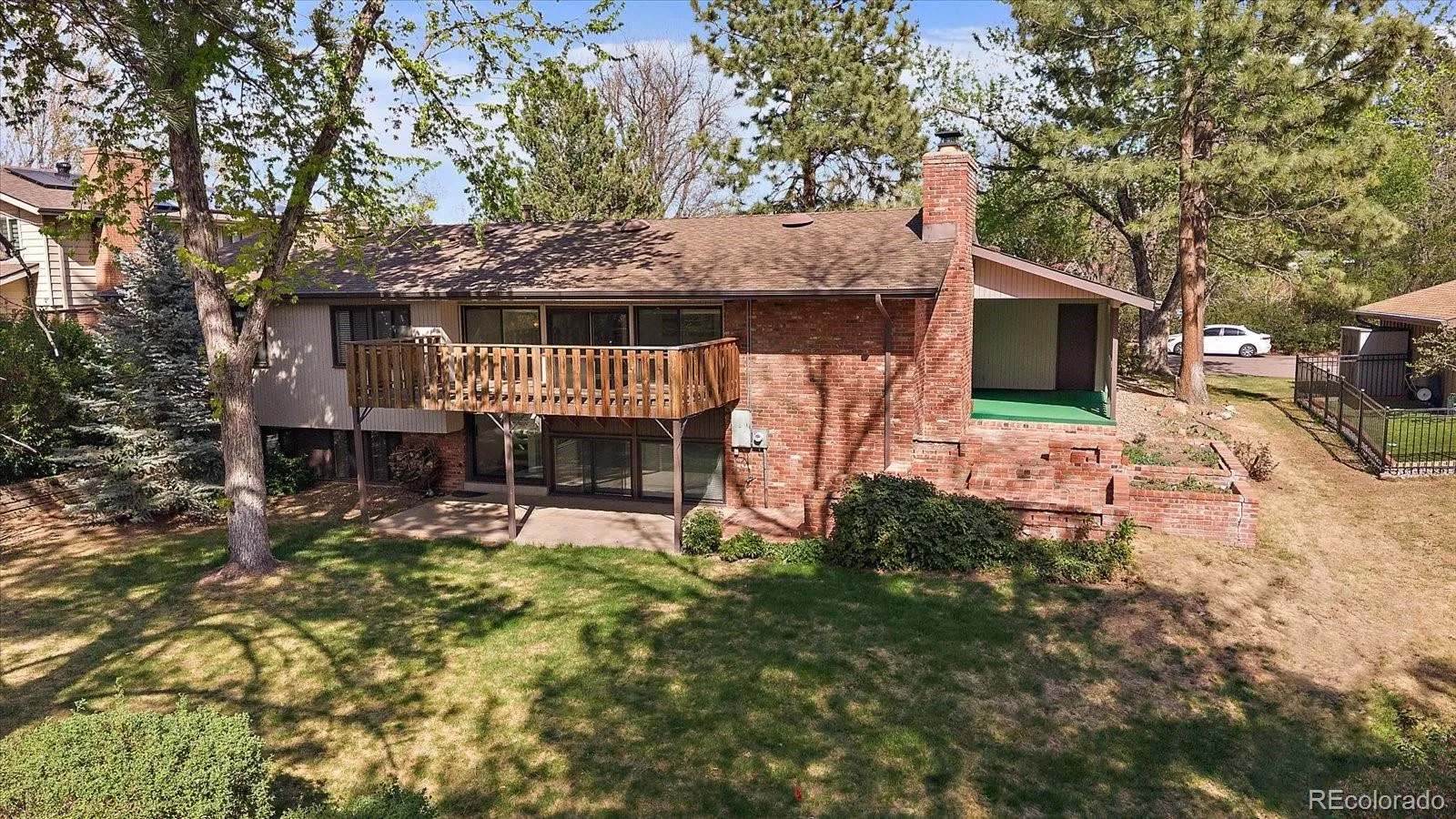 6477 S Hill Street Littleton CO 80120 MLS #REC3458465 04222026230615 1600 33