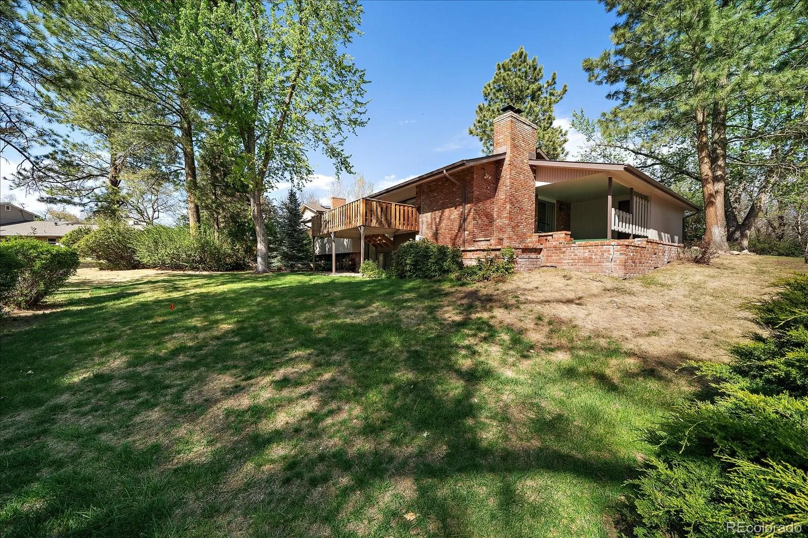 6477 S Hill Street Littleton CO 80120 MLS #REC3458465 04222026230615 1600 35