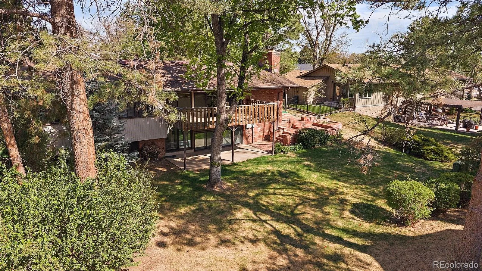 6477 S Hill Street Littleton CO 80120 MLS #REC3458465 04222026230615 1600 39