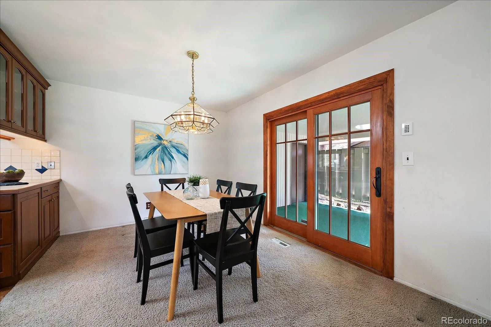 6477 S Hill Street Littleton CO 80120 MLS #REC3458465 04222026230615 1600 8