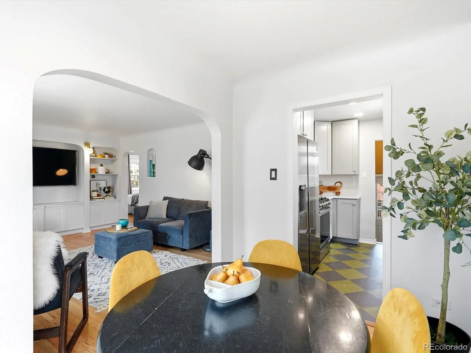 04102026195304 1600 10