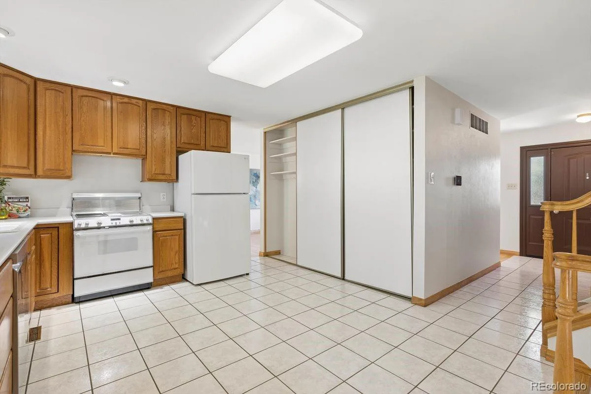 1967 S Deframe Street Lakewood CO 80228 | MLS #REC3459224 10102026000219 1200 12