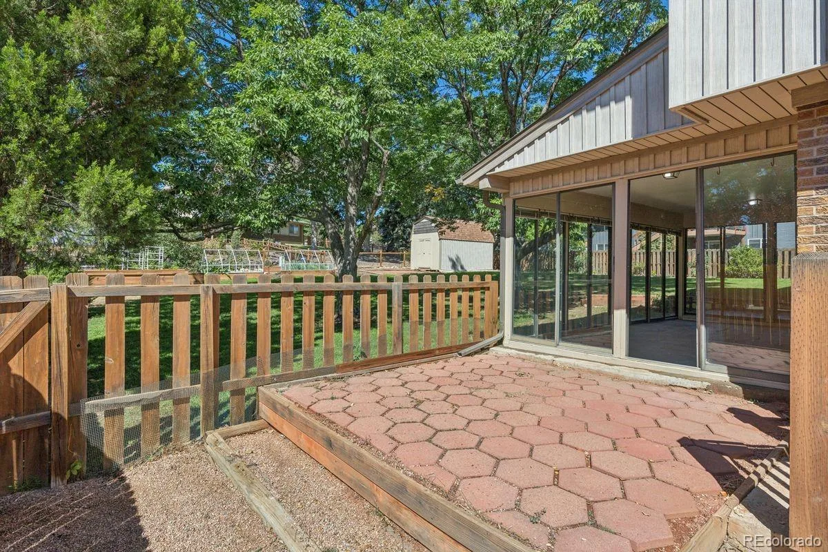 1967 S Deframe Street Lakewood CO 80228 | MLS #REC3459224 10102026000219 1200 32