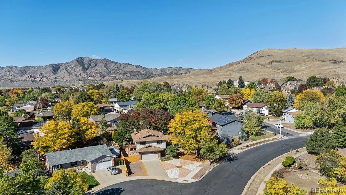 1967 S Deframe Street Lakewood CO 80228 | MLS #REC3459224 10102026000219 1200 45