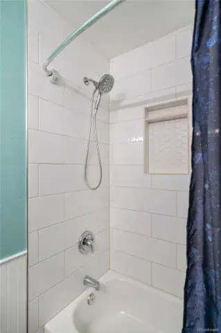 02202026192949 640 16