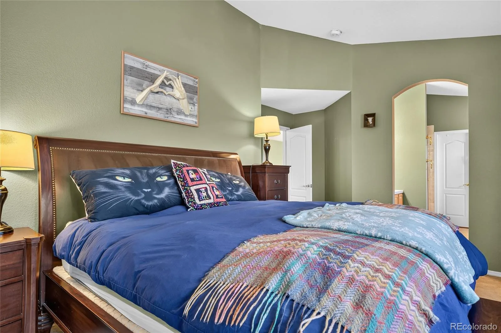 9770 Red Oakes Drive Littleton CO 80126 | MLS #REC3459390 08272026202547 1600 13