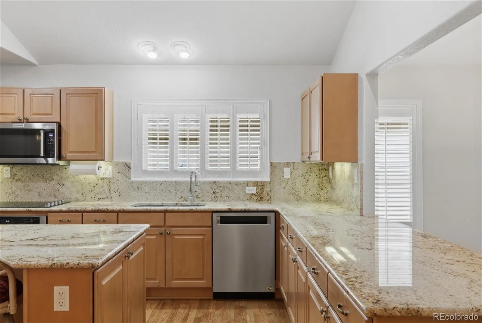 820 Fox Hollow Lane Golden CO 80401 | MLS #REC3462251 08282026125530 1600 18