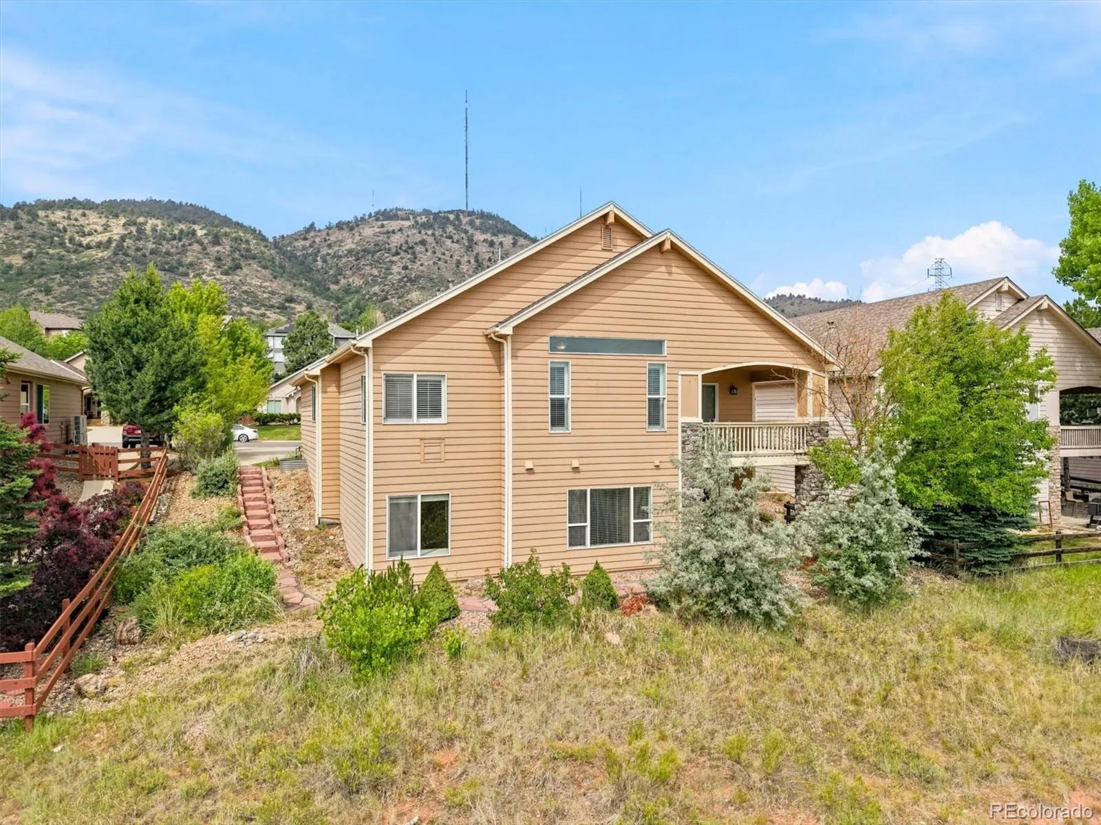 820 Fox Hollow Lane Golden CO 80401 | MLS #REC3462251 08282026125530 1600 37