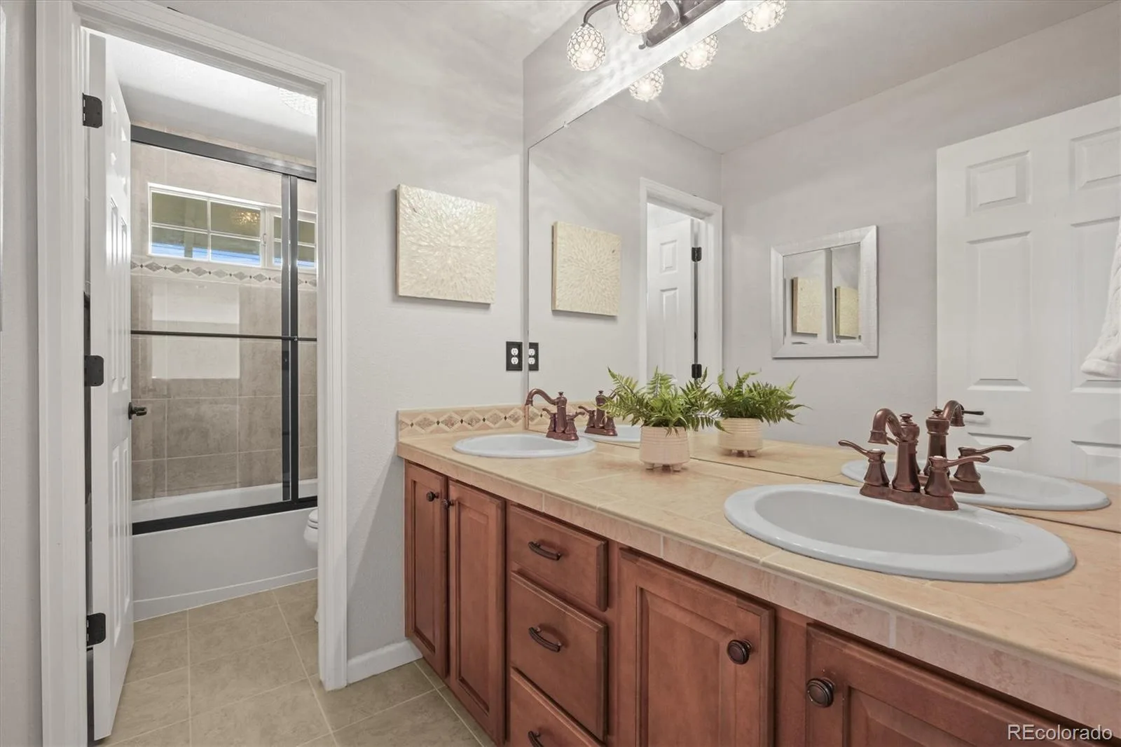 7680 S Blackstone Parkway Aurora CO 80016 | MLS #REC3462860 08102026174827 1600 29