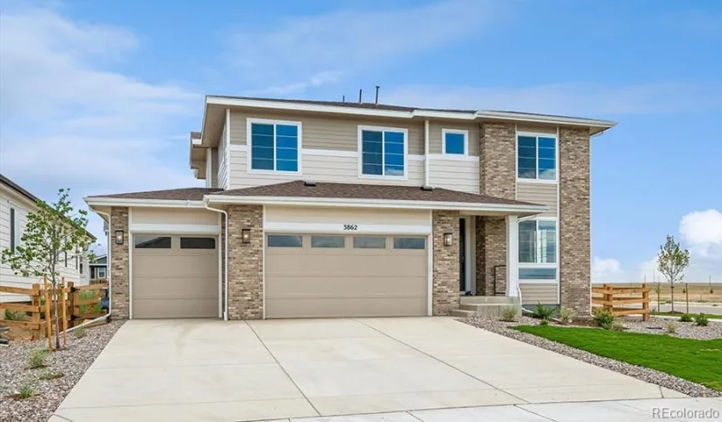 3862 N Hayleyville Street Aurora CO 80019 | MLS #REC3464276 08182026193144 800 1