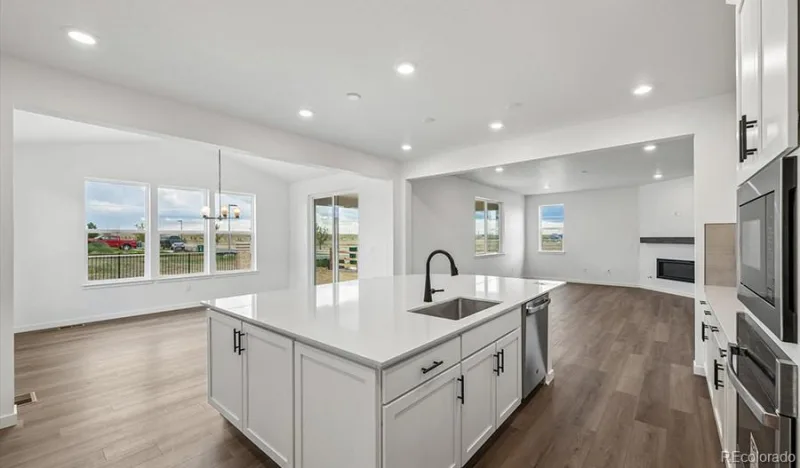 3862 N Hayleyville Street Aurora CO 80019 | MLS #REC3464276 08182026193144 800 11