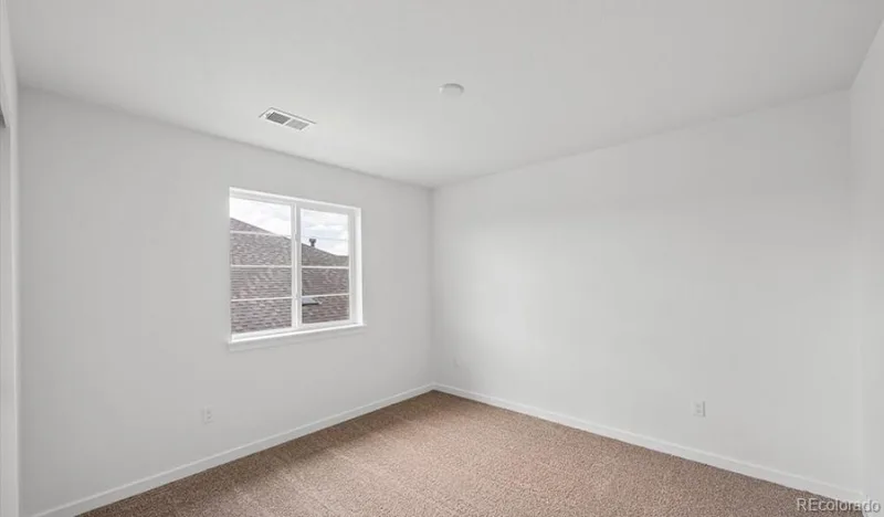 3862 N Hayleyville Street Aurora CO 80019 | MLS #REC3464276 08182026193144 800 15