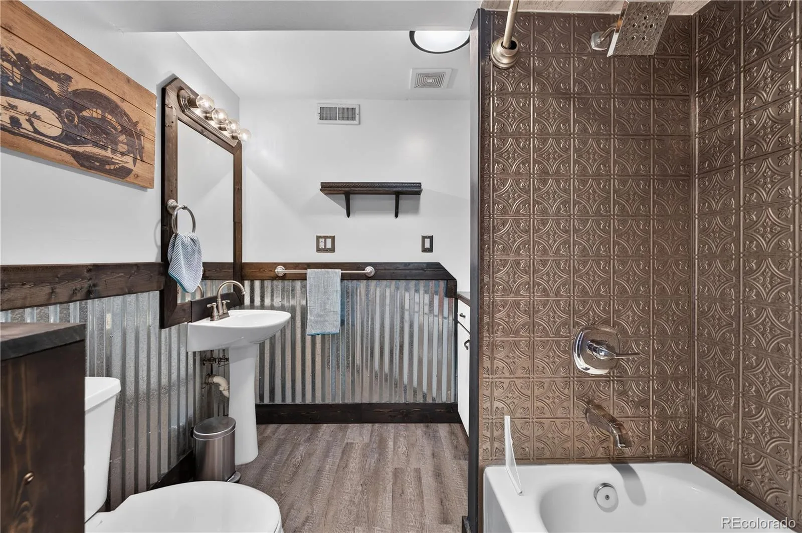 12562 E Exposition Drive Aurora CO 80012 | MLS #REC3465034 08172026200405 1600 26