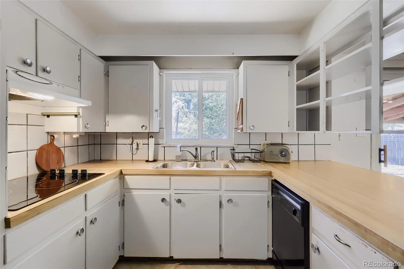 350 S Pierce Street Denver CO 80226 | MLS #REC3465097 07312026013613 1600 11