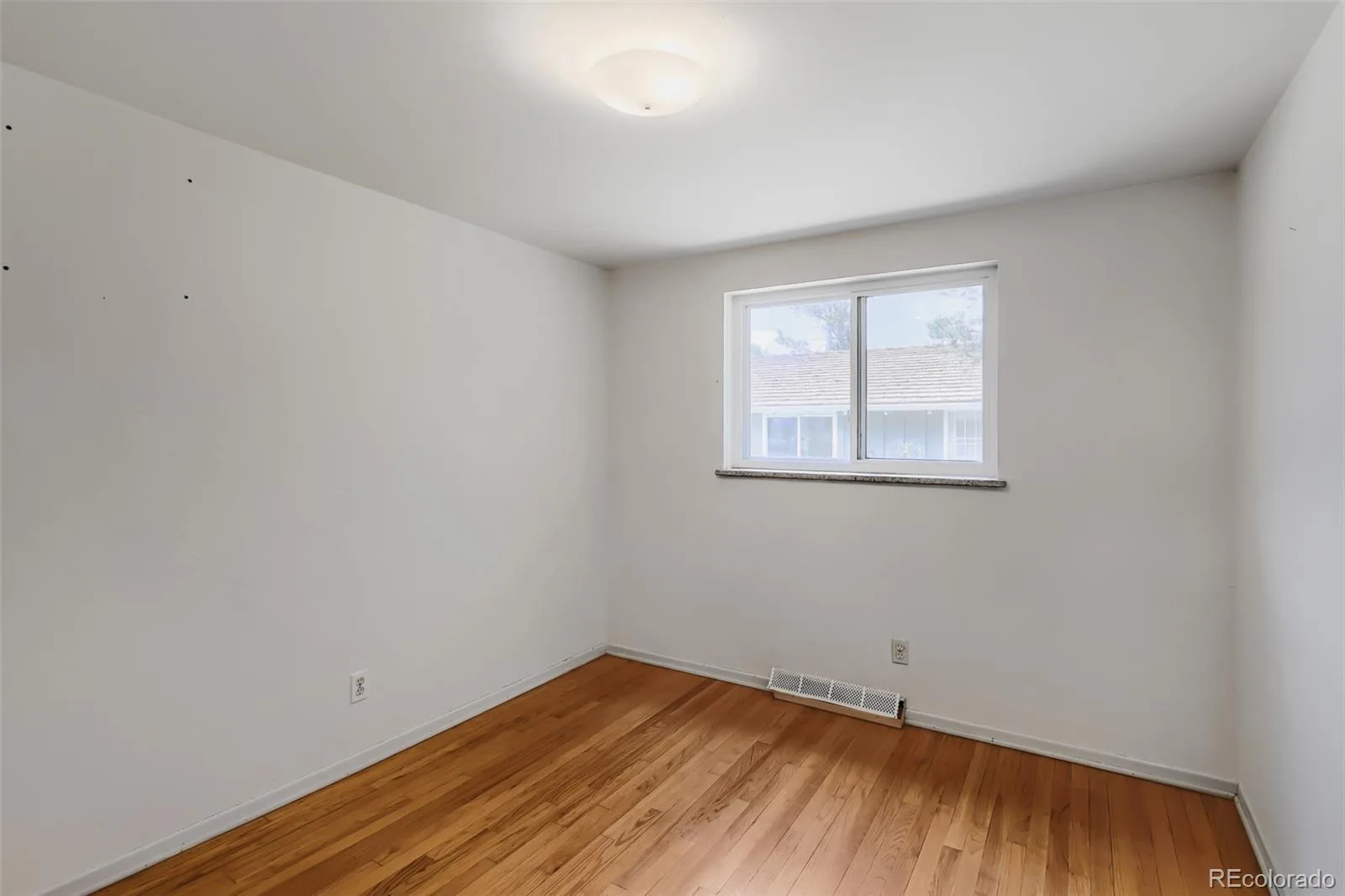 350 S Pierce Street Denver CO 80226 | MLS #REC3465097 07312026013613 1600 19