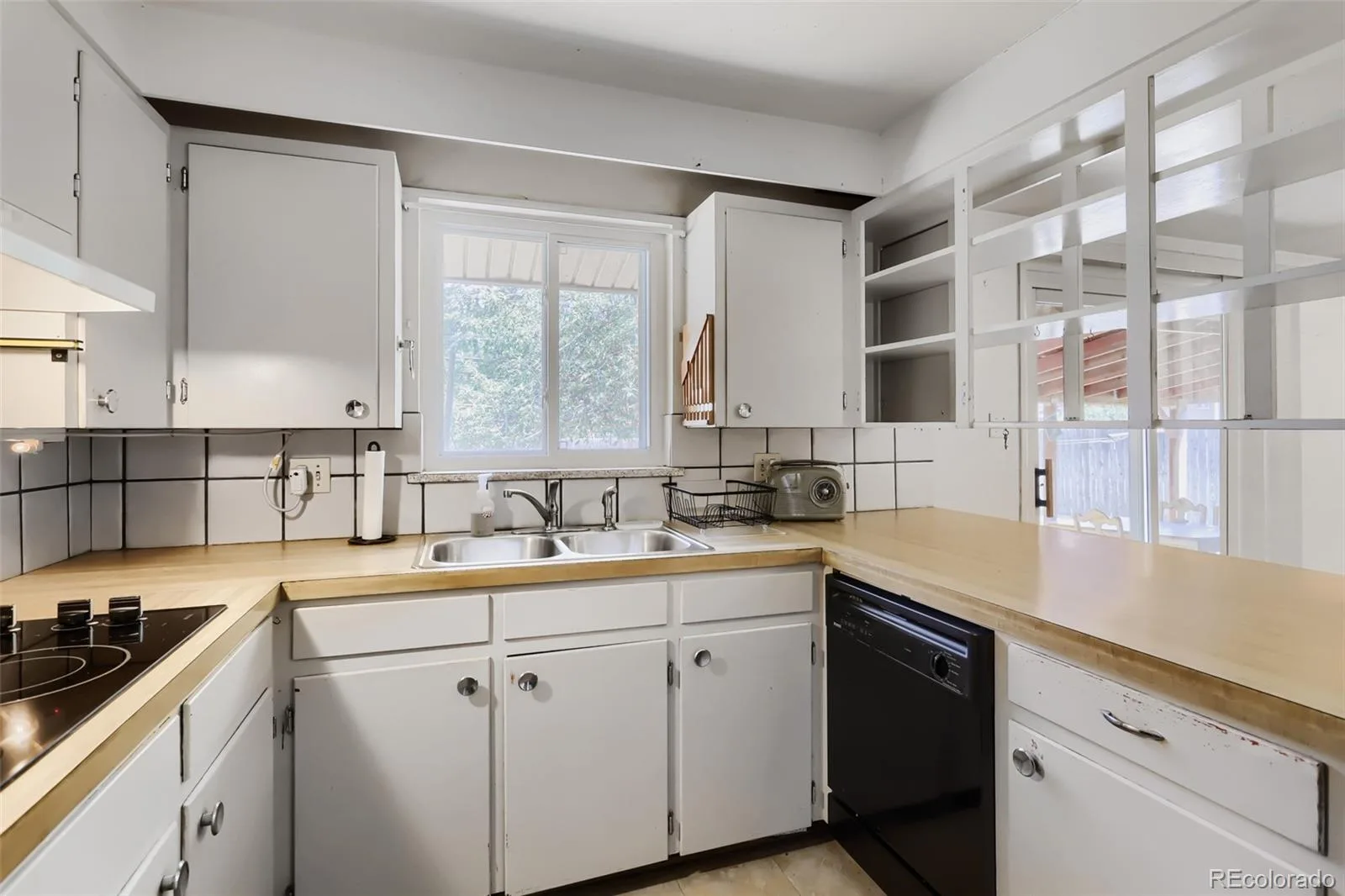 350 S Pierce Street Denver CO 80226 | MLS #REC3465097 07312026013613 1600 23
