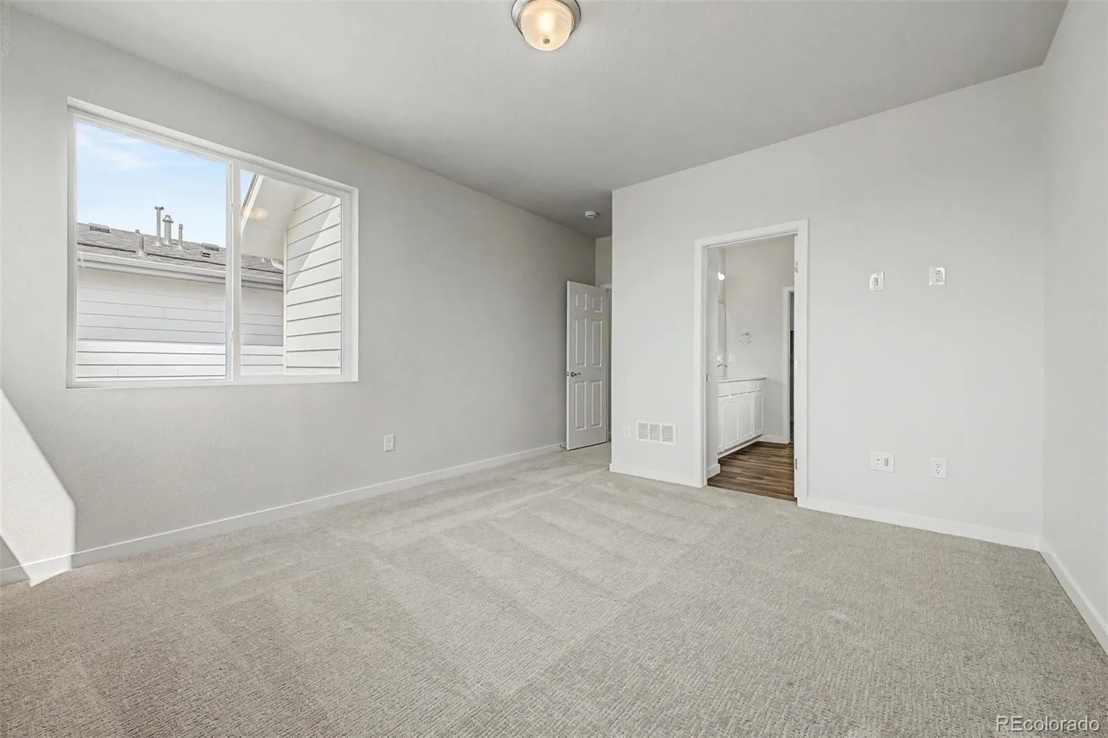 5804 N Perth Street Aurora CO 80019 | MLS #REC3467141 08042026200832 1600 30