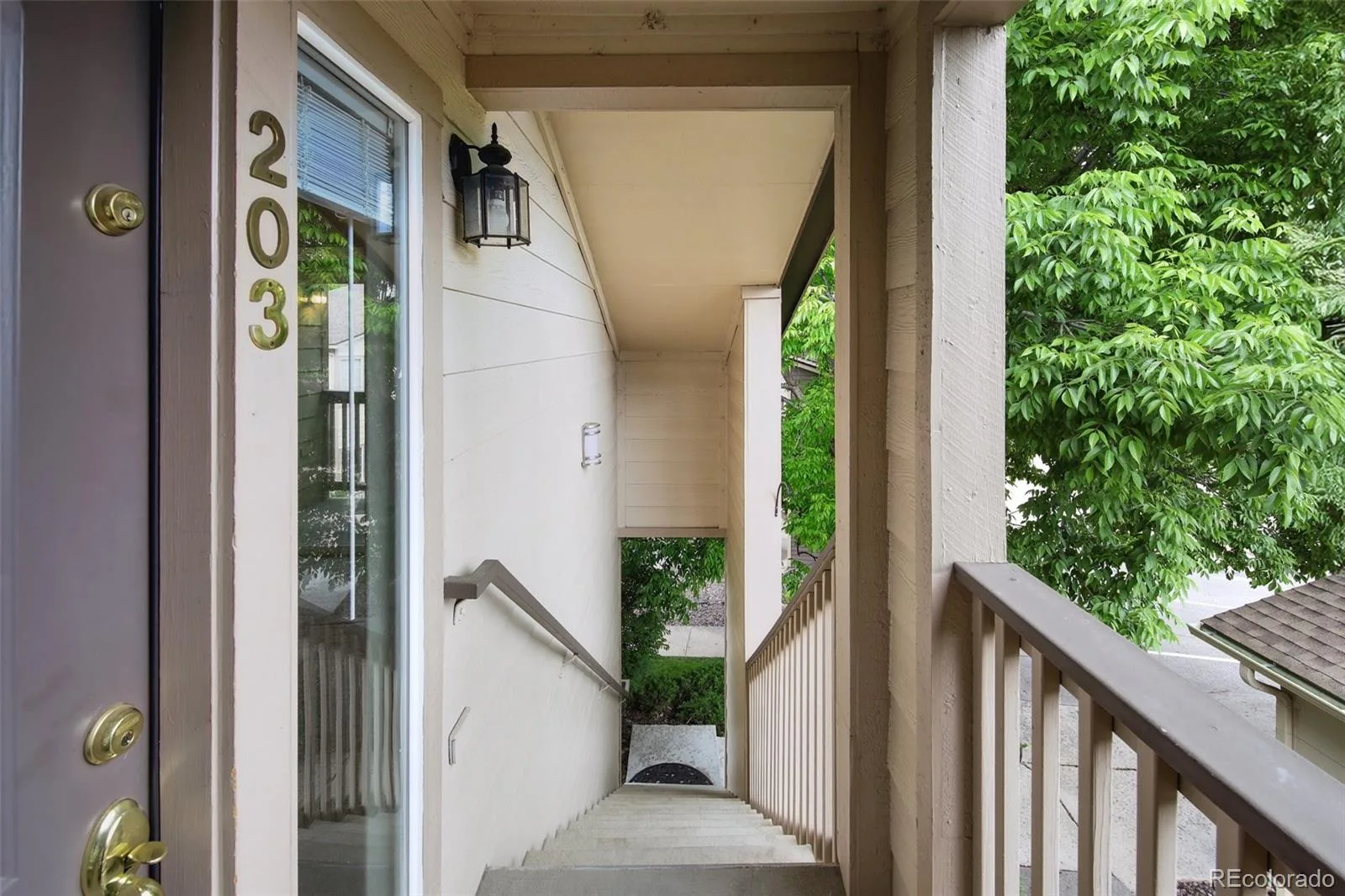 8775 W Berry Avenue #203 Littleton CO 80123 | MLS #REC3469285 07022026161239 1600 1