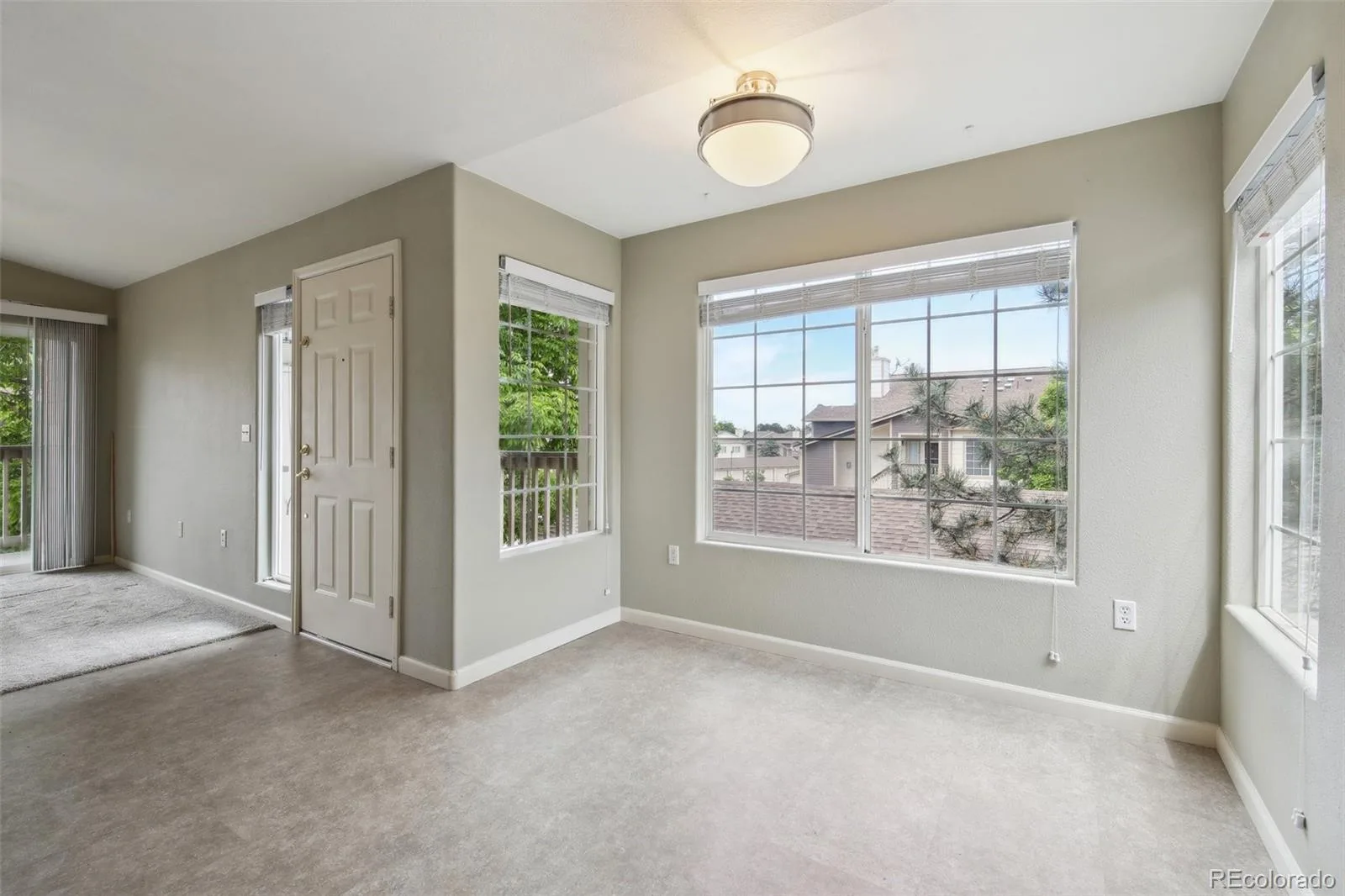 8775 W Berry Avenue #203 Littleton CO 80123 | MLS #REC3469285 07022026161239 1600 10