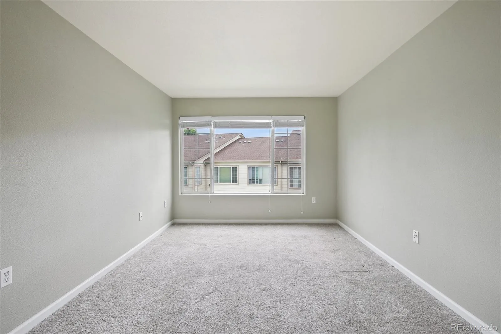 8775 W Berry Avenue #203 Littleton CO 80123 | MLS #REC3469285 07022026161239 1600 16