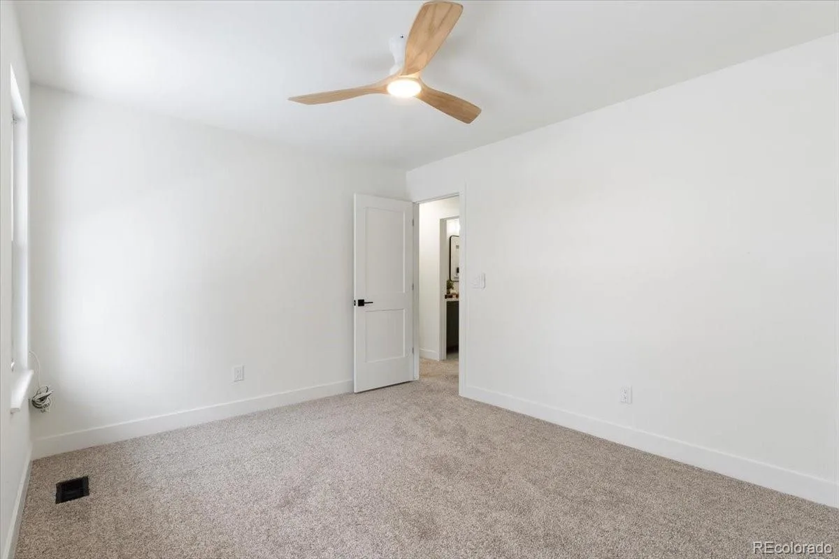 6174 S Lima Way Englewood CO 80111 | MLS #REC3470790 07162026144148 1200 19