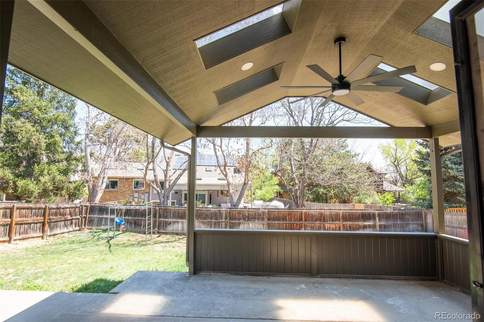 6174 S Lima Way Englewood CO 80111 | MLS #REC3470790 07162026144148 1600 33