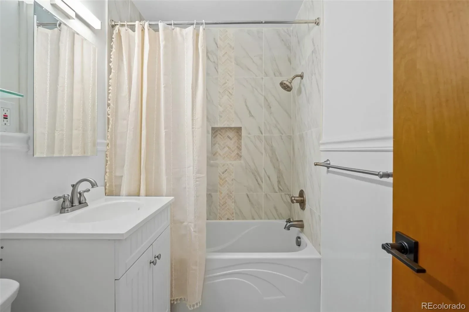 03272026043048 1600 23