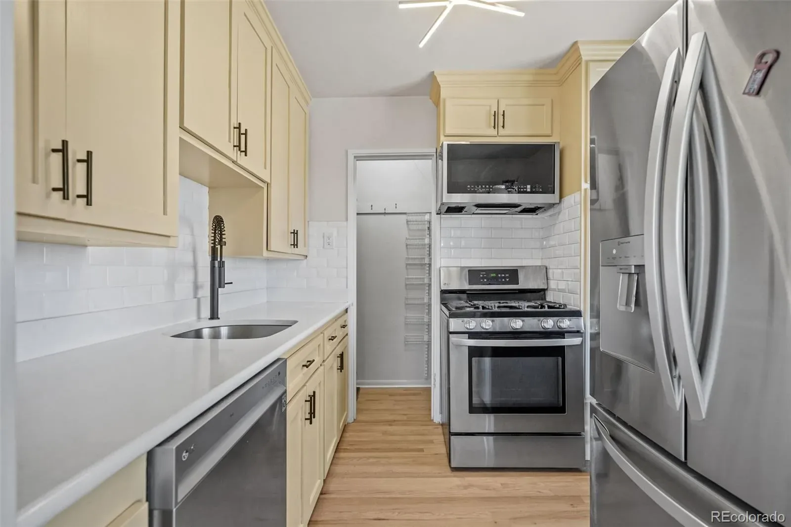 03272026043048 1600 8