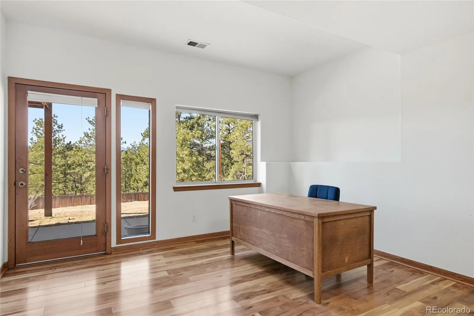 2050 Kerr Gulch Road Evergreen CO 80439 | MLS #REC3472140 08042026171933 1600 37