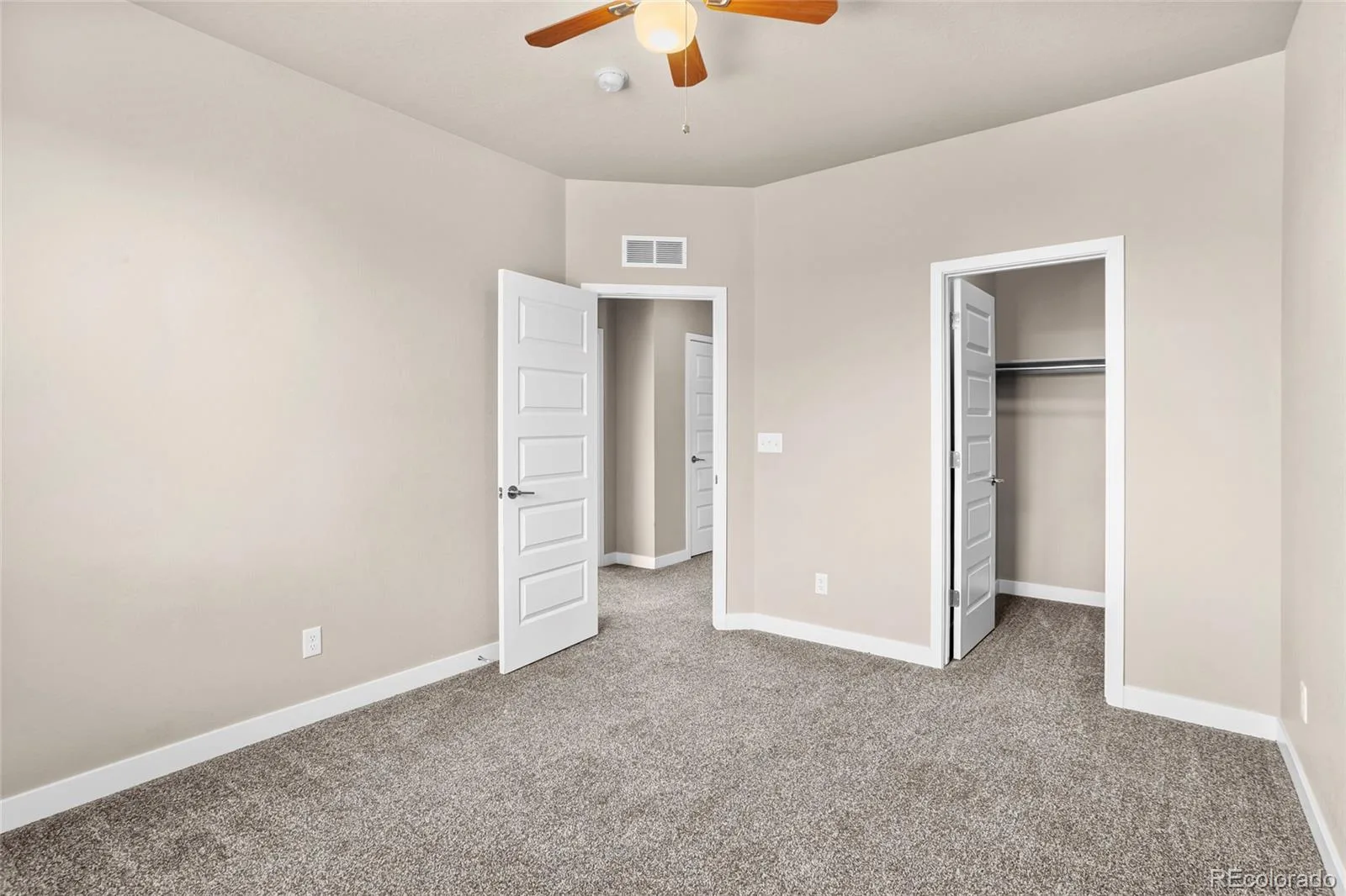 6647 N Pecos Street Denver CO 80221 | MLS #REC3472178 07252026005455 1600 28