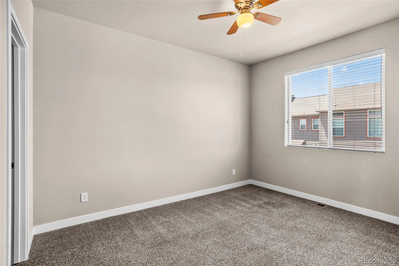 6647 N Pecos Street Denver CO 80221 | MLS #REC3472178 07252026005455 1600 33