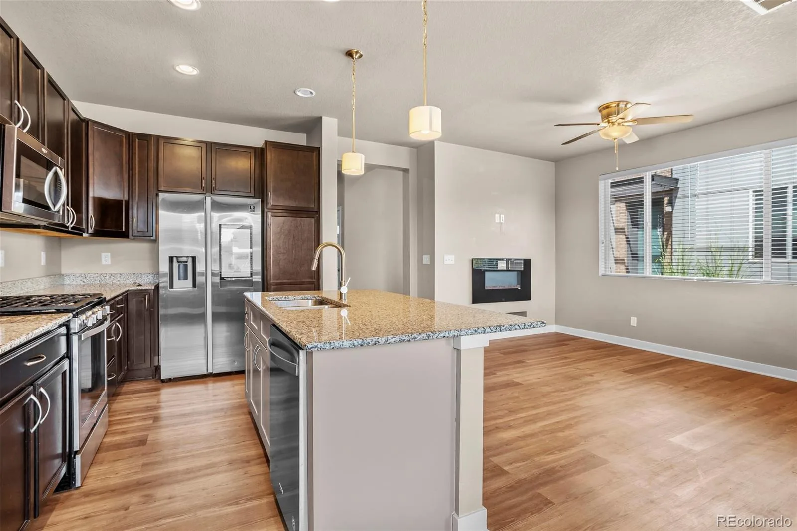 6647 N Pecos Street Denver CO 80221 | MLS #REC3472178 07252026005455 1600 7