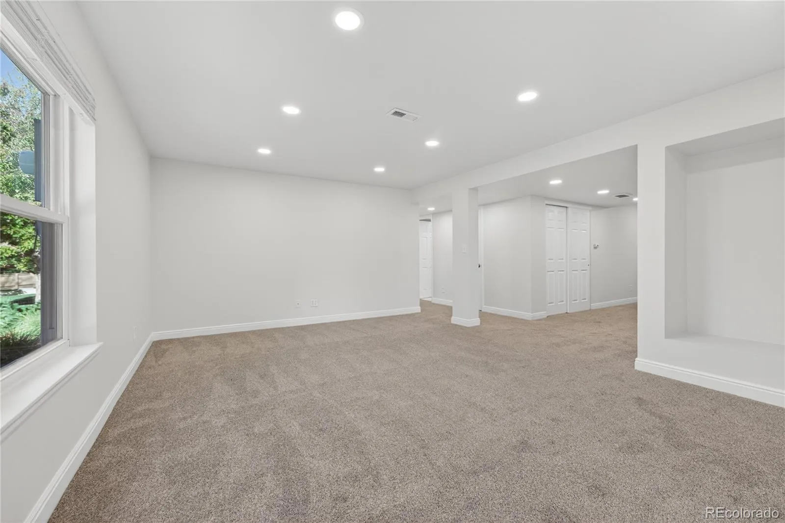 1774 Spring Water Place Highlands Ranch CO 80129 MLS #REC3475059 05142026225948 1600 33