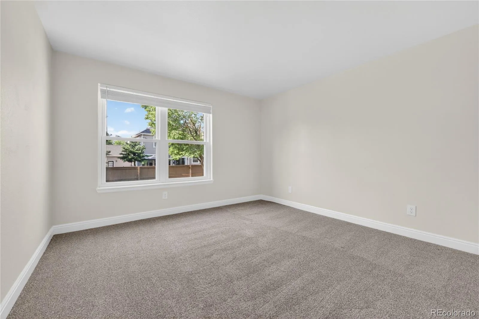1774 Spring Water Place Highlands Ranch CO 80129 MLS #REC3475059 05142026225948 1600 34