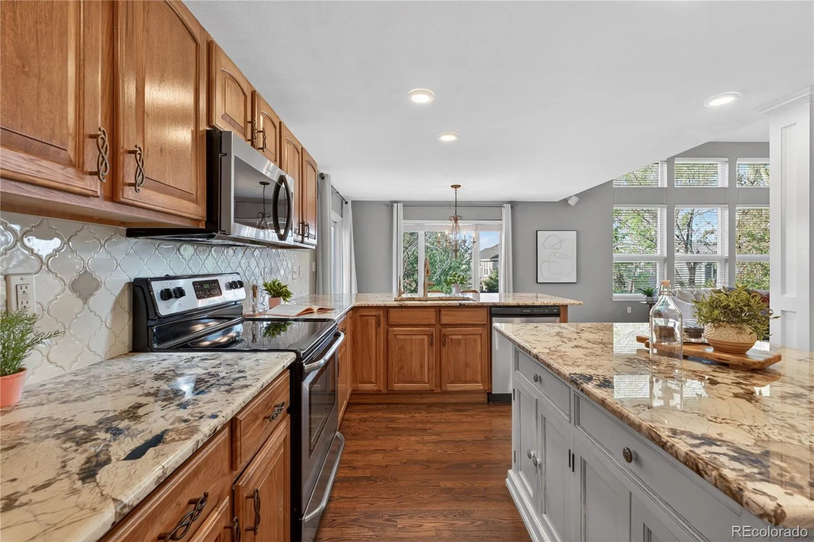 1774 Spring Water Place Highlands Ranch CO 80129 MLS #REC3475059 05142026225948 1600 8