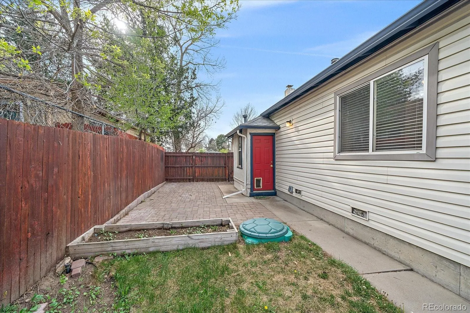 04072026230322 1600 20