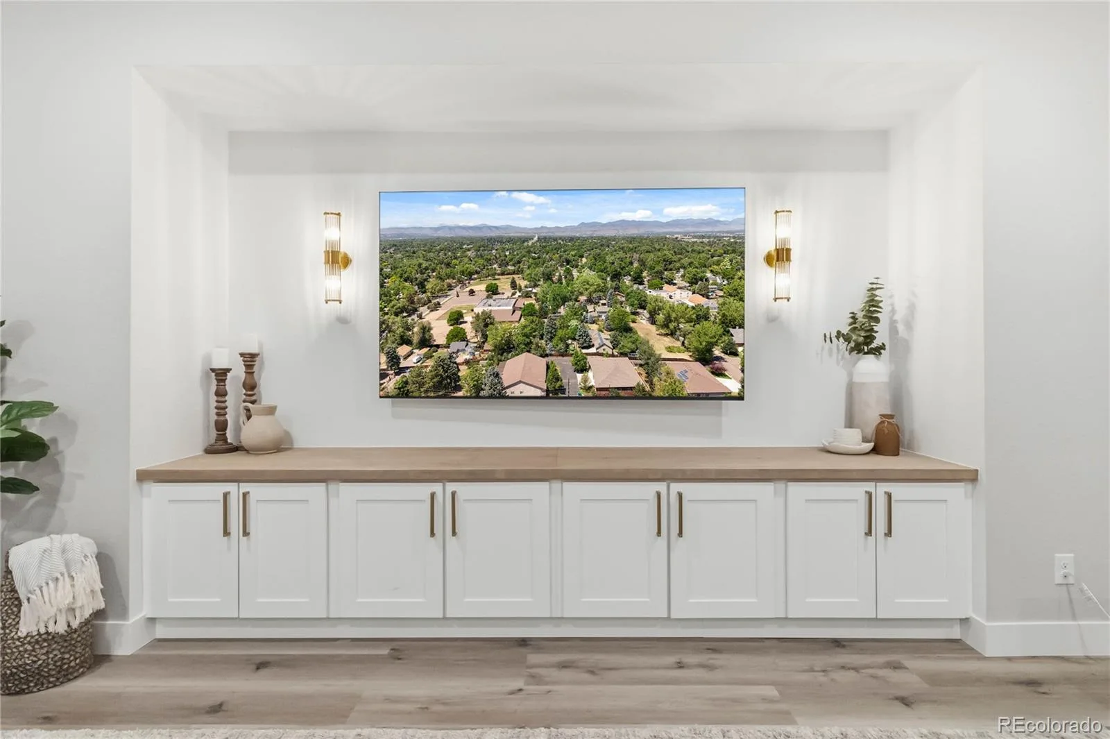 6370 W 30th Avenue Wheat Ridge CO 80214 MLS #REC3477637 07102026140955 1600 24